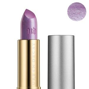 Urban Decay- VICE lipstick in Asphyxia